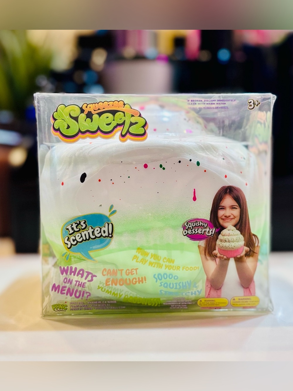 Squeezee Sweetz Scented Squishy Cupcake Green